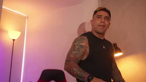 Igor scott online show from July 2, 6:58 pm