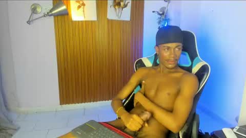 ikaro_blue online show from July 16, 1:12 am