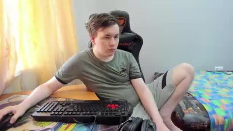 iliaskris online show from July 21, 11:34 am