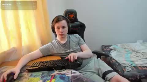 iliaskris online show from July 31, 5:29 am