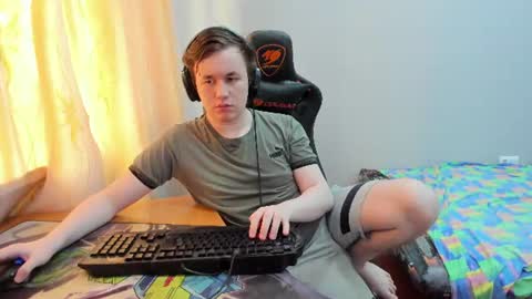 iliaskris online show from July 23, 1:58 am