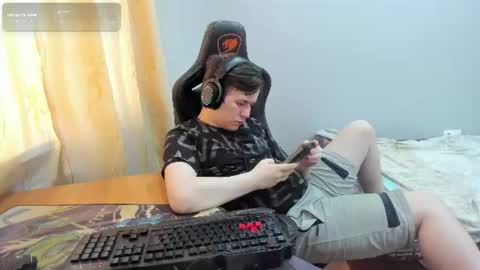 iliaskris online show from July 28, 12:48 pm