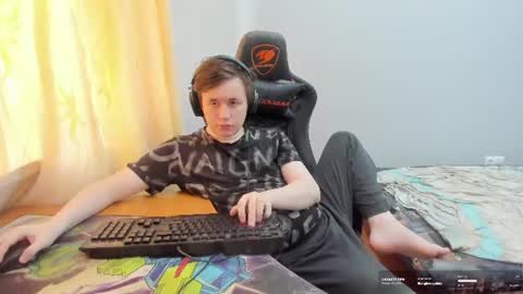 iliaskris online show from August 4, 11:26 am