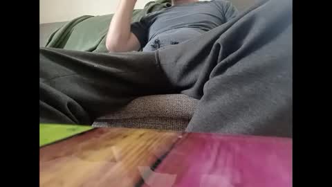 iliketofuckyou33 online show from May 18, 1:17 pm