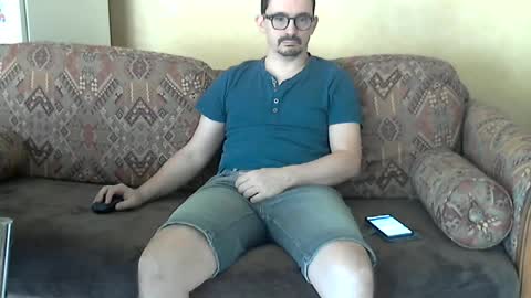 ilovecuteguy79 online show from July 27, 8:10 am
