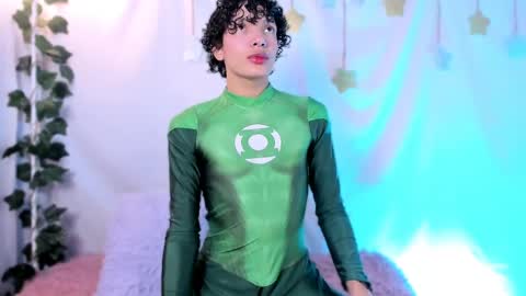 Alejo independent model   online show from May 19, 3:35 am