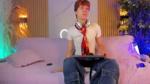 daren online show from July 22, 3:31 am