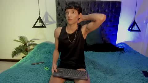 RALF online show from May 2, 4:04 am