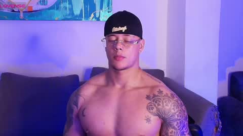 imconor online show from June 9, 1:29 am