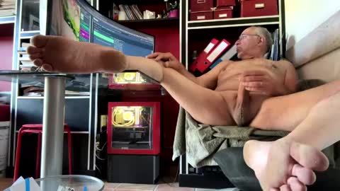 inconnu_06 online show from May 26, 6:53 am