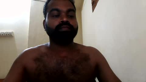 indianhairyguy26 online show from July 5, 8:38 pm