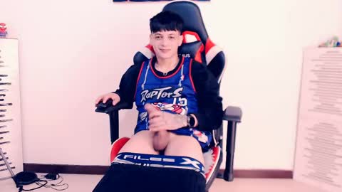 matias online show from May 14, 4:27 pm