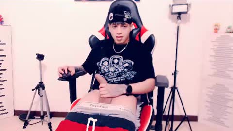 matias online show from July 10, 1:42 am