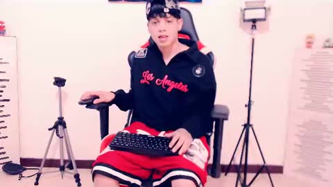 matias online show from July 2, 8:48 pm