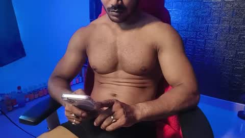 Miles online show from August 3, 5:50 am
