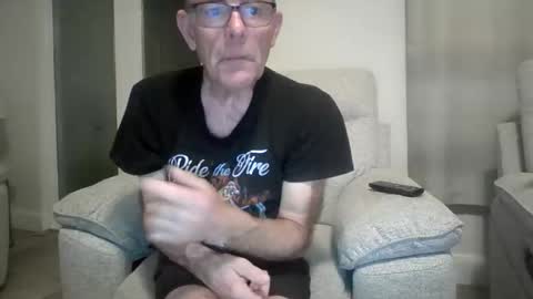 inthemood63 online show from May 29, 9:58 pm