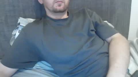 irishhighness95 online show from July 31, 2:16 pm