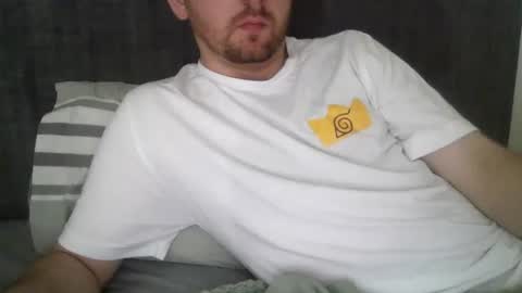 irishhighness95 online show from August 3, 10:32 am