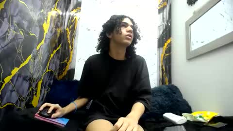 isa_x18 online show from June 8, 1:23 pm