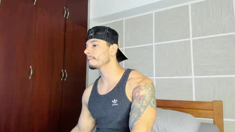 Isaac Surez online show from May 9, 1:56 pm