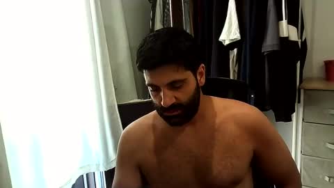 italianboybcn online show from July 4, 8:39 am