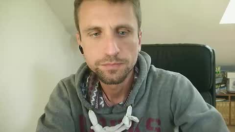 italiano116116 online show from May 11, 1:24 pm