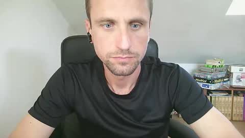 italiano116116 online show from June 4, 8:09 am