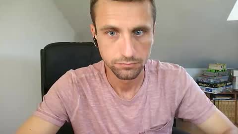 italiano116116 online show from June 8, 9:32 am