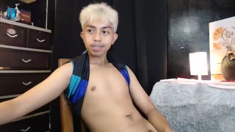 Kyle online show from May 31, 7:59 pm