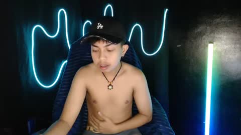 Kyle online show from July 21, 5:59 pm