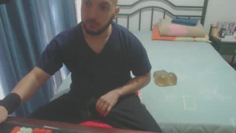 iwanturarse online show from May 19, 5:19 pm