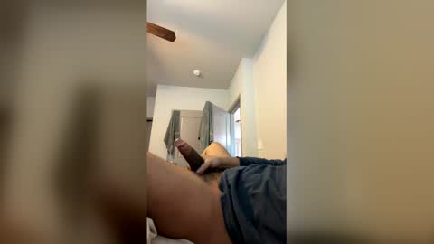 j865769 online show from May 10, 8:32 pm