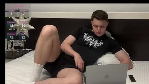 j_lyle_x online show from July 4, 7:17 pm