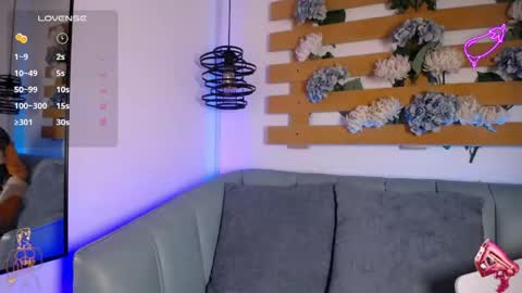 JACK  online show from May 6, 1:11 pm