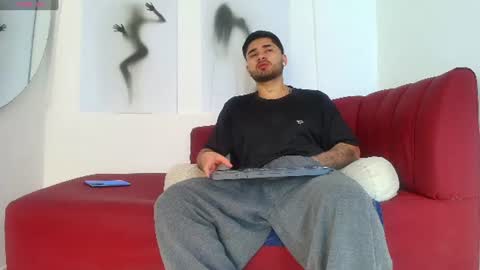    online show from June 24, 1:03 pm