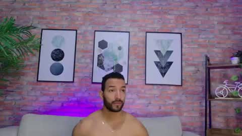 jack_kum online show from June 30, 8:10 pm