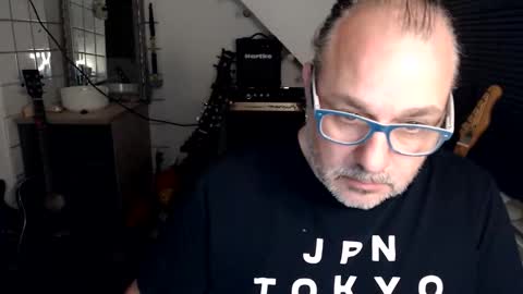 Jack independent model  online show from June 9, 9:49 pm