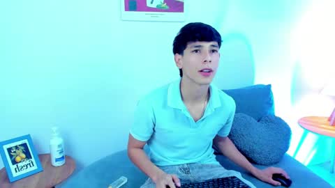 jacob_colliins online show from May 28, 2:53 am