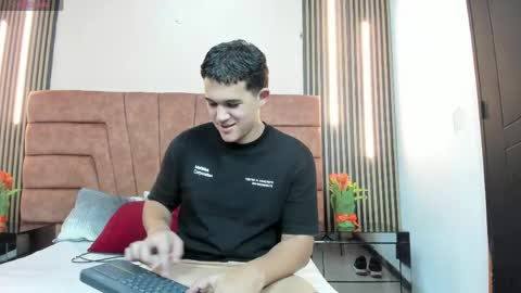 jacob_schneider online show from May 20, 7:20 pm