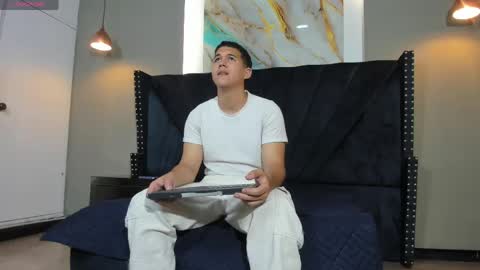 jacob_schneider online show from May 5, 1:57 pm