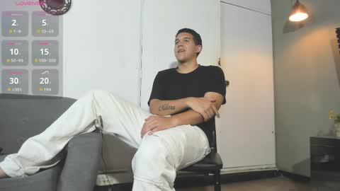 jacob_schneider online show from May 16, 3:32 pm
