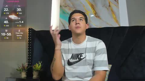 jacob_schneider online show from May 26, 11:12 pm