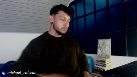 Michael Caicedo online show from May 27, 2:30 am