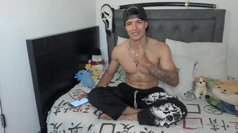 Jacobbakerr online show from May 11, 5:42 am