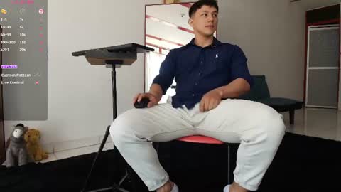 jacobo online show from August 4, 1:59 pm