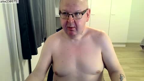 Jake2309 online show from May 3, 7:27 pm
