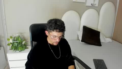 Jake  online show from June 2, 7:26 pm