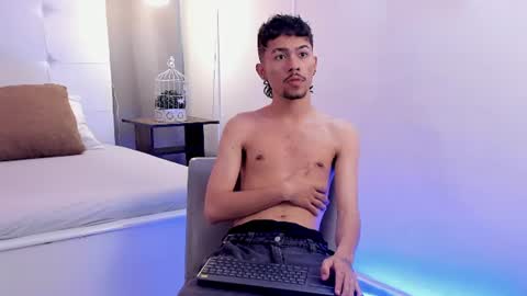 Jake  online show from June 20, 7:30 pm