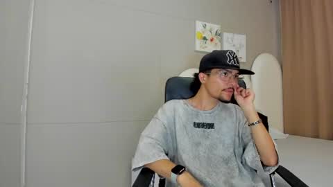 Jake  online show from June 9, 7:26 pm