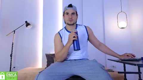 Jake  online show from August 4, 5:35 am